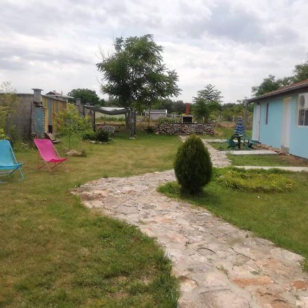 Guest House Viola Ezerets Dış mekan fotoğraf