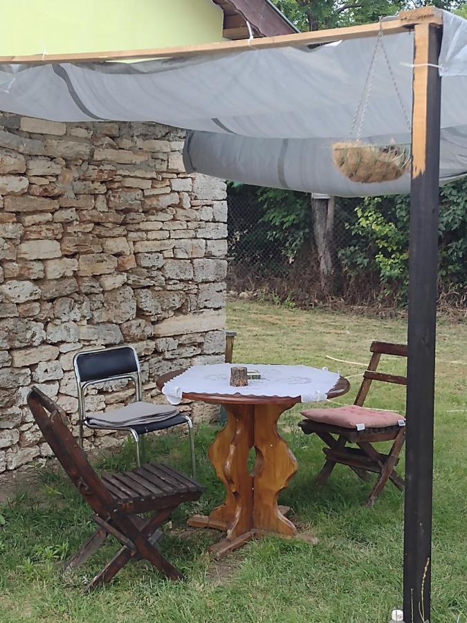 Guest House Viola Ezerets Dış mekan fotoğraf